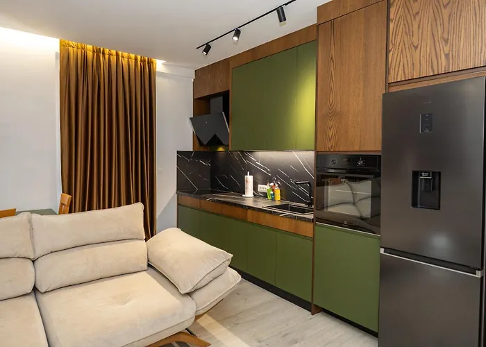 Pomegranate House Nocleg ze śniadaniem *