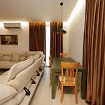 Alojamento de Acomodação e Pequeno-almoço Pomegranate House *