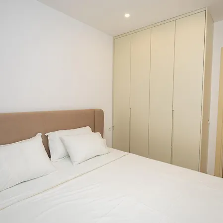 Pomegranate House Bed & Breakfast *